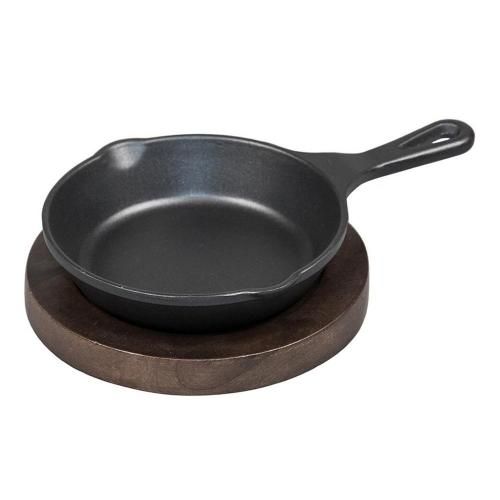 Black aluminum pan (12.4*2.5 cm) for serving on a wooden base, P.L. Pro