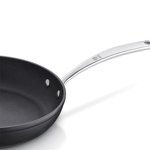 28 cm non-stick frying pan Beka Titan