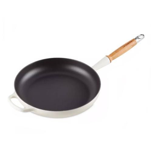 Cast iron frying pan 28 cm 2,6 liters Le Creuset Signature white