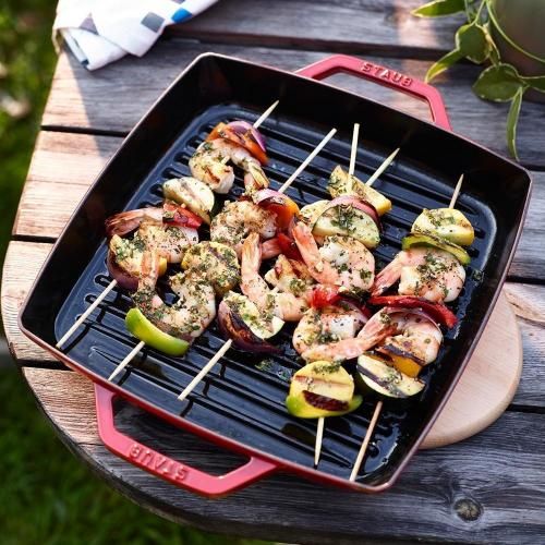 Grill pan cast iron 23 cm Staub cherry