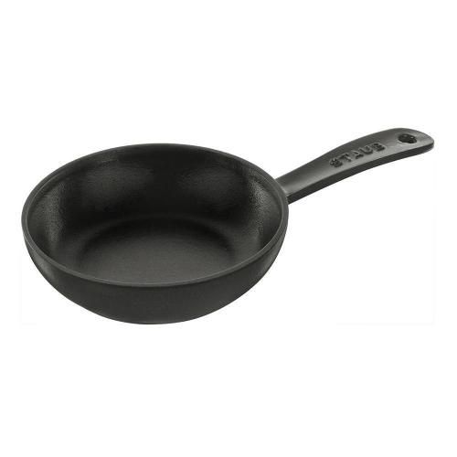 Cast iron frying pan with handle 16 cm Staub black