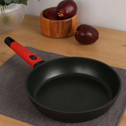 Nadoba Gusta black non-stick 20 cm frying pan