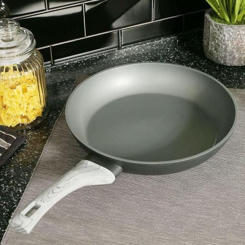 Nadoba Seda 20 cm non-stick frying pan black